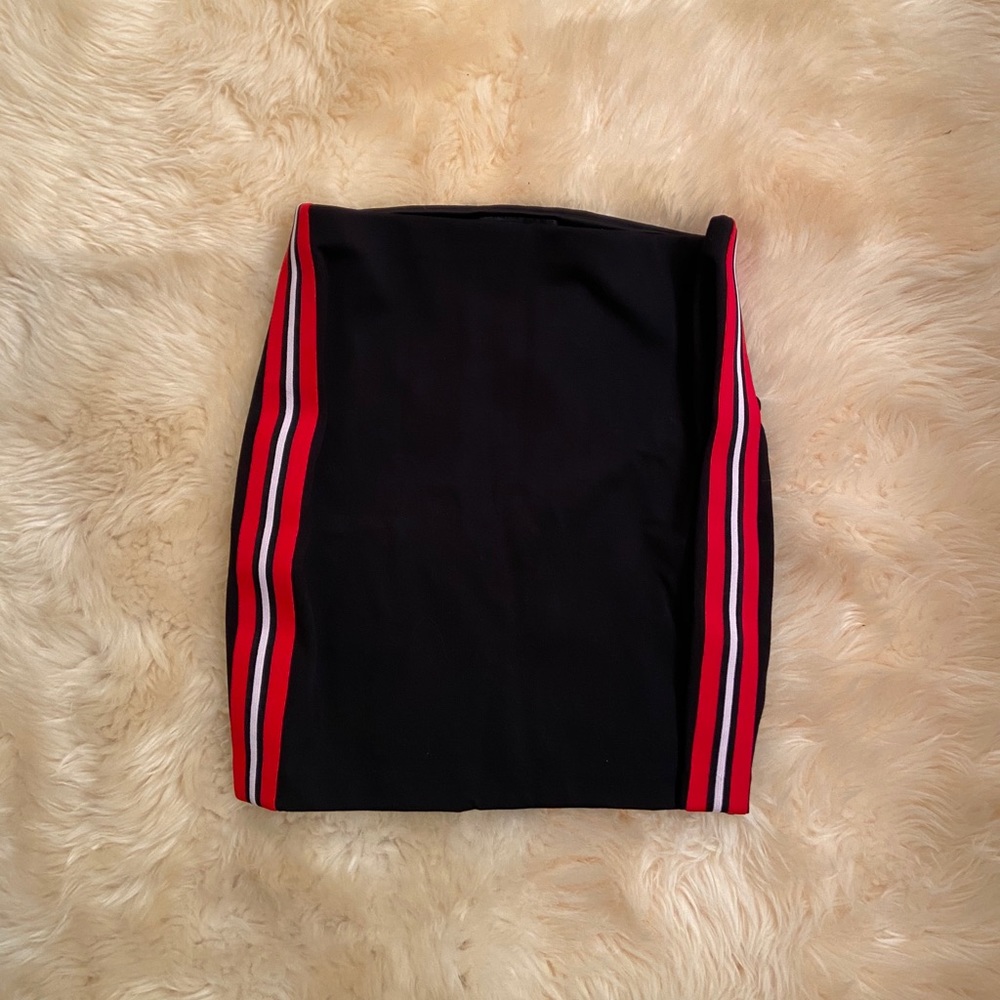 Express Mid Rise Side Stripe Mini Skirt